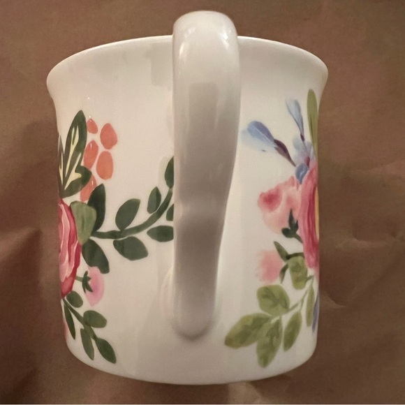 Stechcol Gracie Bone China by Coastal Imports White Cup Mug Pink Flower Garden - Picture 6 of 13